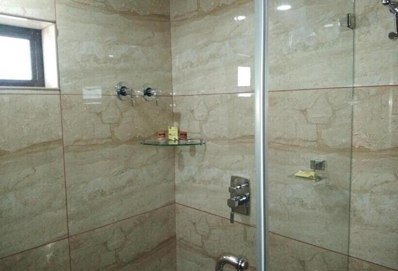 Habitació Deluxe, Yuvarani Residency