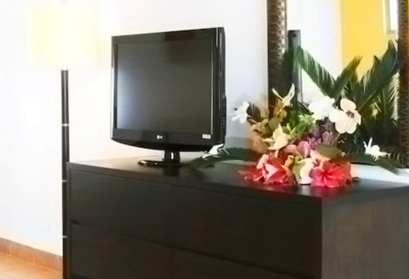 اتاق استاندارد با چشم‌انداز دریا, Royal Decameron Mompiche   All Inclusive