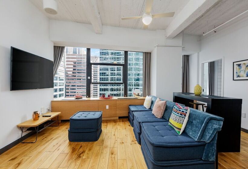 Apartamento 2 Dormitórios, Placemakr Wall Street