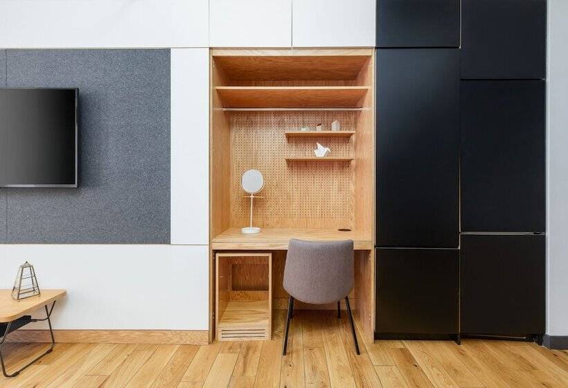 Escritório Estándar, Placemakr Wall Street