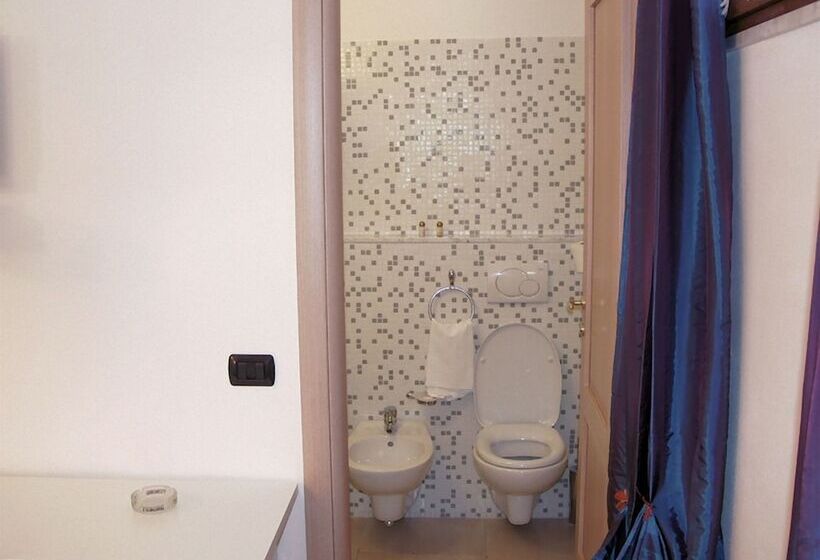 スタンダードシングルルーム, Albergo La Lampara