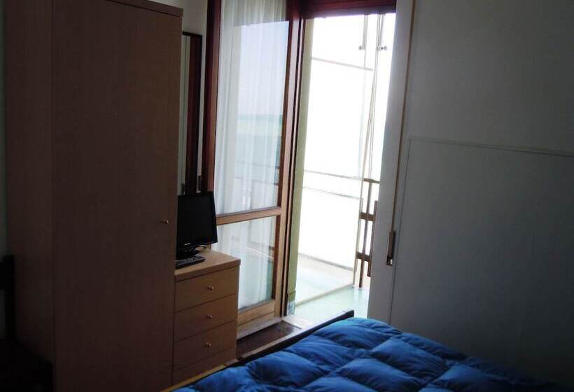 Номер Economy Вид на Море, Albergo La Lampara