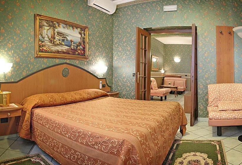 Четырехместный Номер Стандарт, Nespolo D'oro
