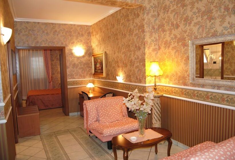 Четырехместный Номер Стандарт, Nespolo D'oro