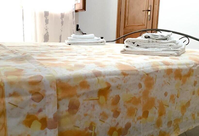 标准间, Affittacamere La Saracina
