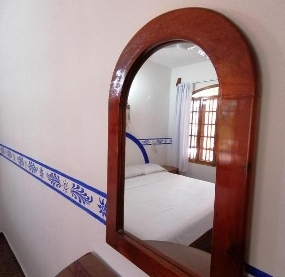 スタンダードルーム, Don Luis Hostal   Sucursal Galeana   Tecolutla