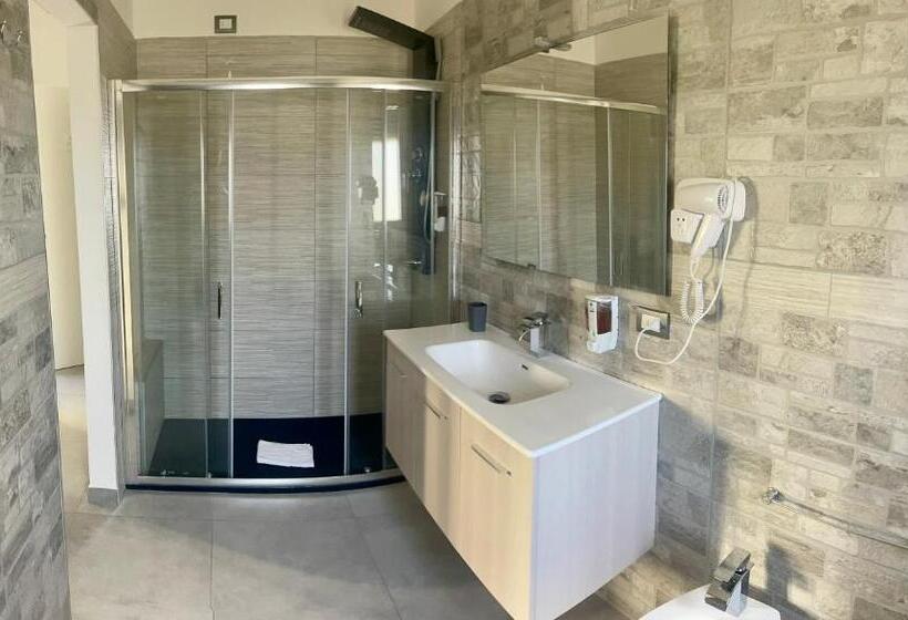 スーペリアトリプルルーム, B&b Oasi Sul Mare San Salvo Marina