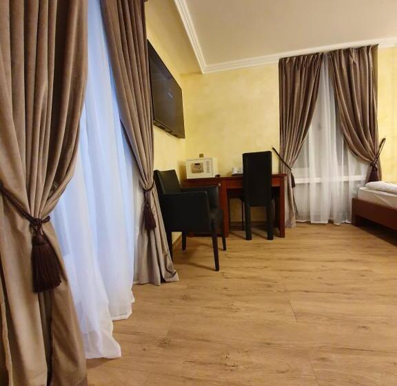 اتاق استاندارد سه نفره, Esos Hotel Quelle