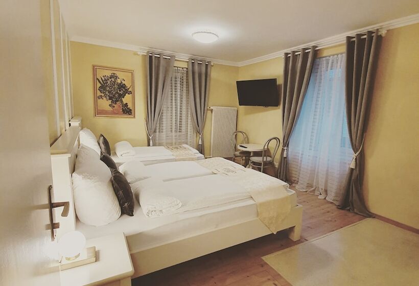 اتاق استاندارد سه نفره, Esos Hotel Quelle