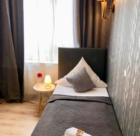 舒适型单人间, Restaurant Zum Löwen