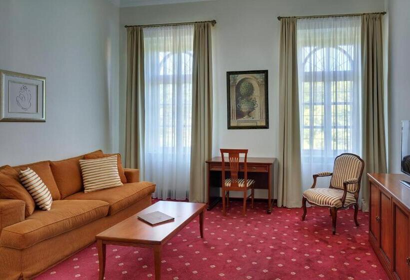 Люкс 2 Спальни, Gourmet Hotel Villa Patriot