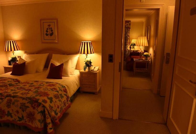 سوییت لوکس, Grand Hotel Du Golf & Palace
