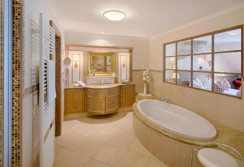 اتاق سوپریور, Majestic Hotel & Spa Resort