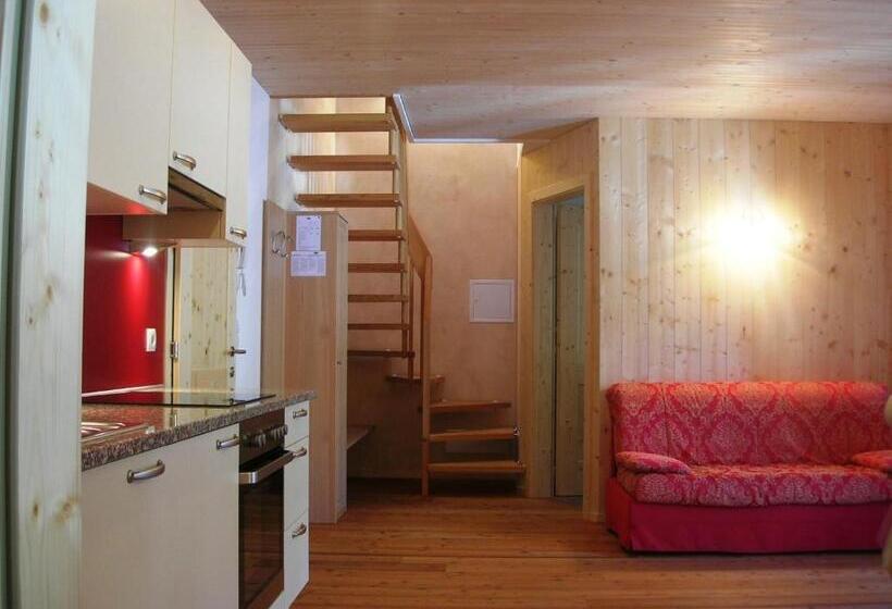 Апартаменты 2 Спальни с Балконом, Appartments Helvetia