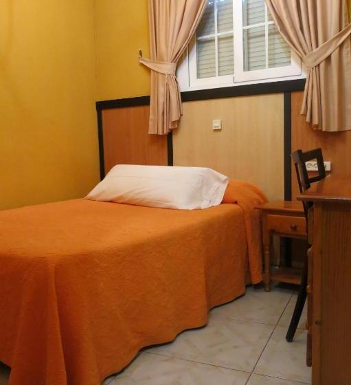 Номер Стандарт Индивидуальный, Hostal Don Juan I