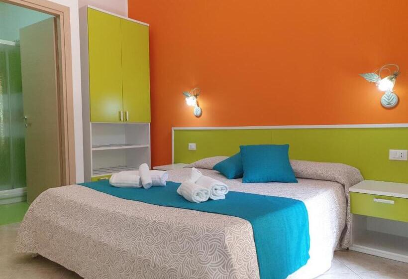 اتاق استاندارد اینتریور, Room And Breakfast Aloe
