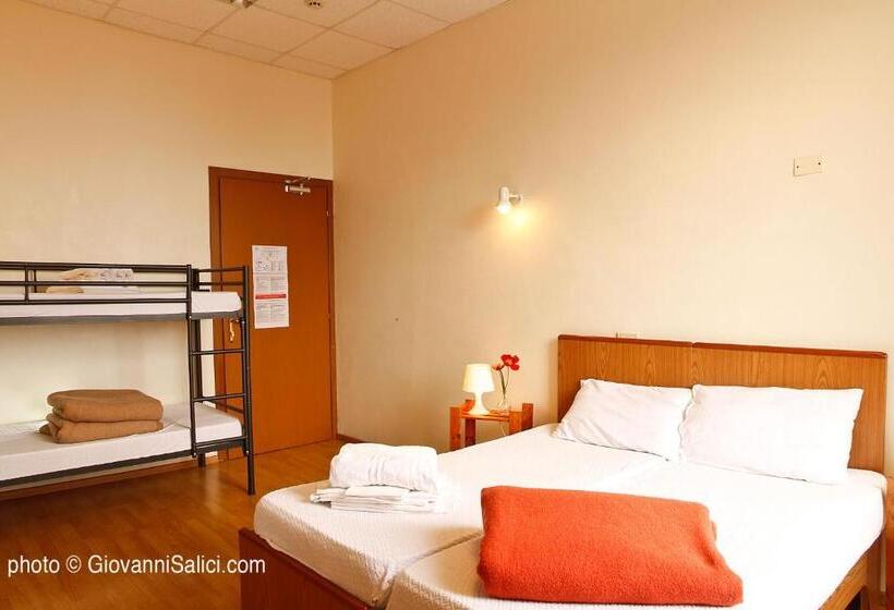 Standard Szoba, Santangela Hostel & Rooms