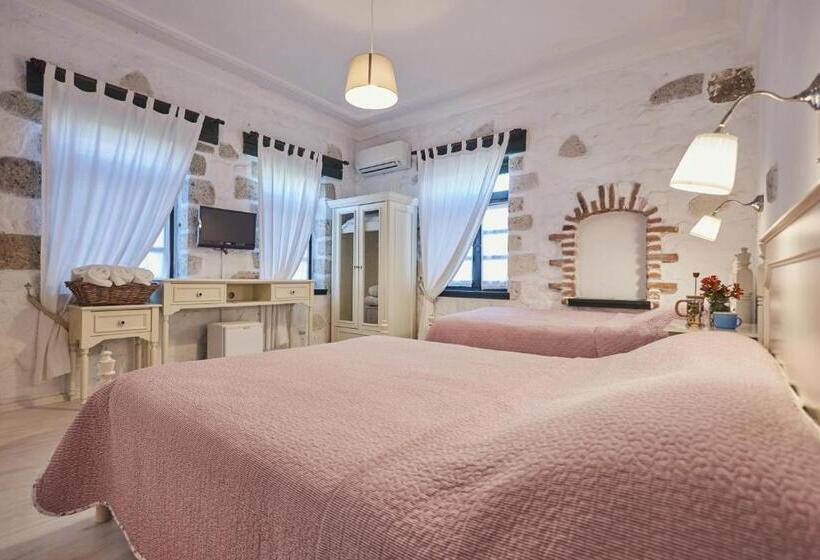 Номер Стандарт, Alacati Zeytin Konak