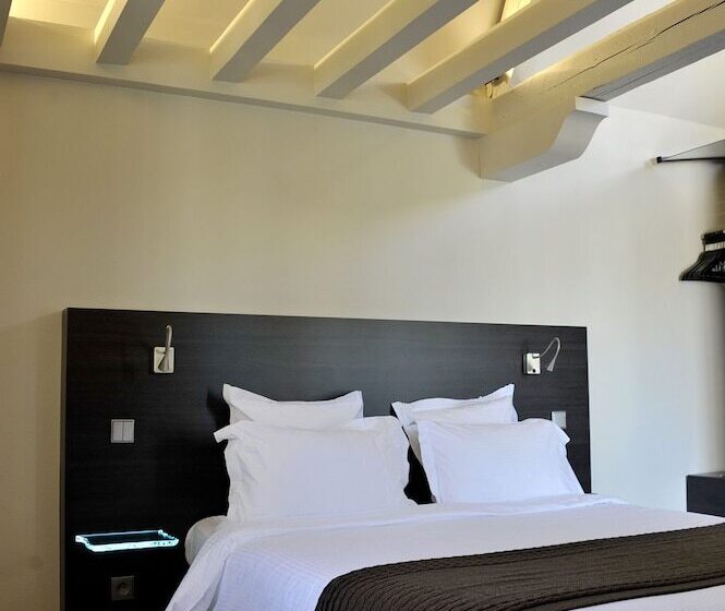 Номер Стандарт, Château De Champlong Table Hôtel  Golf & Spa