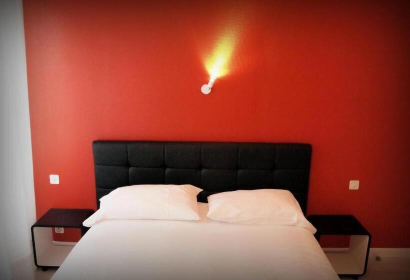 اتاق استاندارد, Hôtel Le Rohu