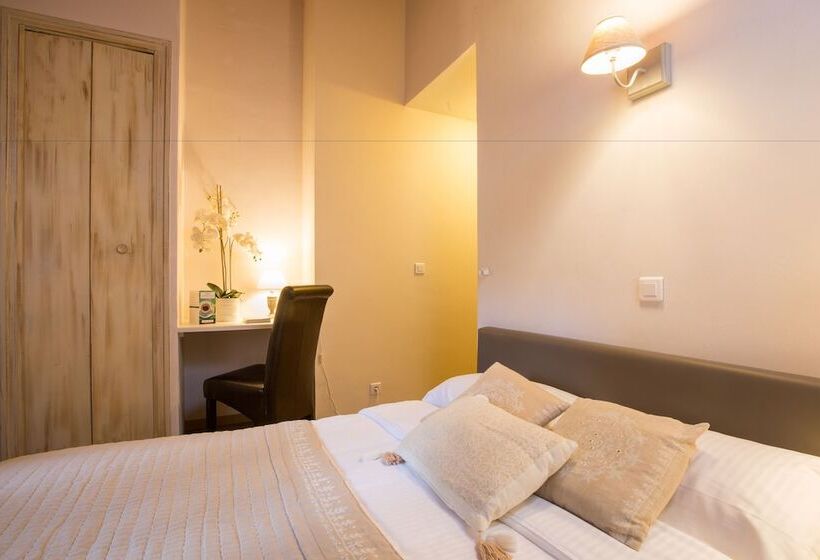 컴포트 싱글 룸, Logis Hotel Le Petit Casset