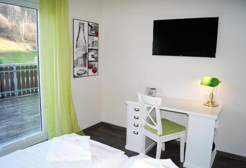 Номер Стандарт с Балконом, Regiohotel Schanzenhaus Wernigerode