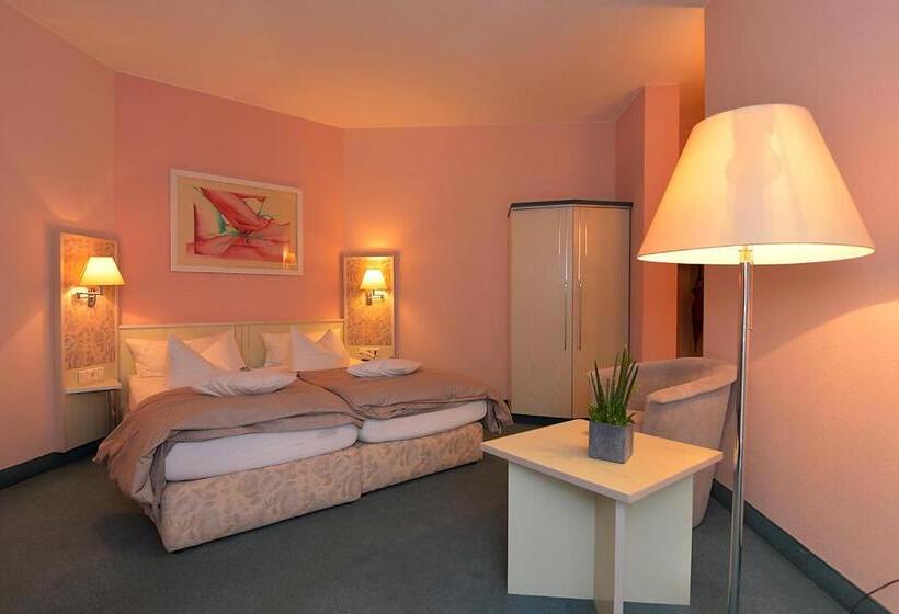 Номер Стандарт, Altstadthotel An Der Werra