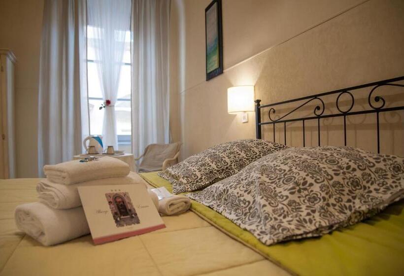 标准间, Albergo Etruria