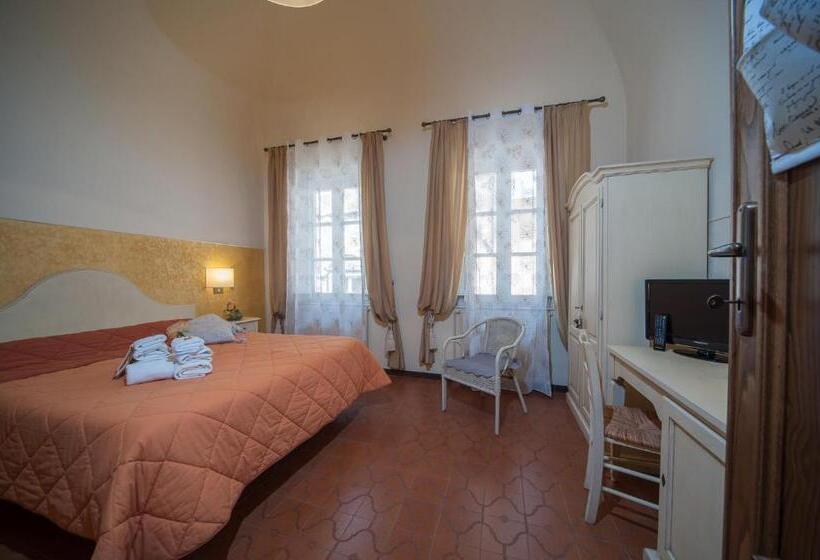 标准间, Albergo Etruria