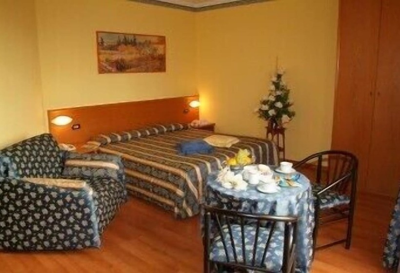 Четырехместный Номер Стандарт, Le Mura E Residence