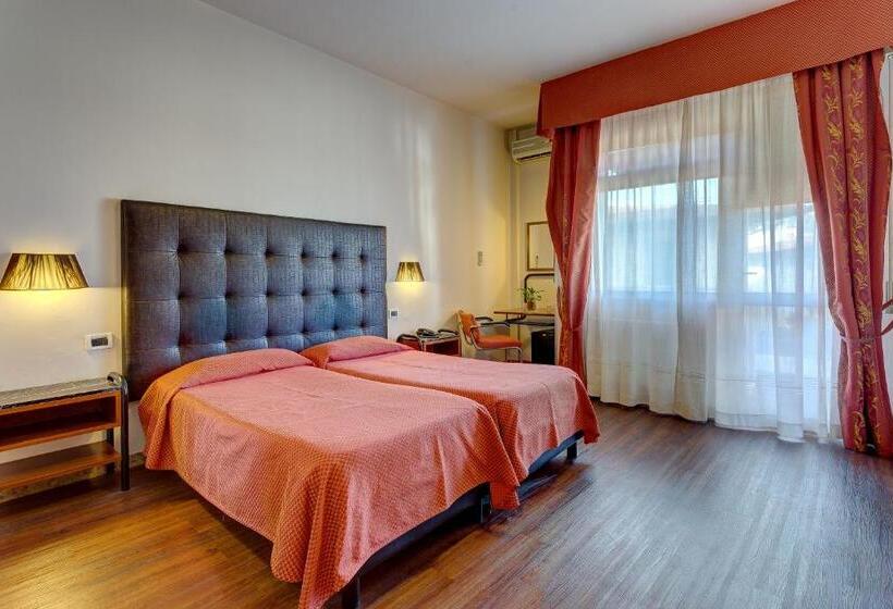 غرفة كلاسيكية, Massimo D'azeglio