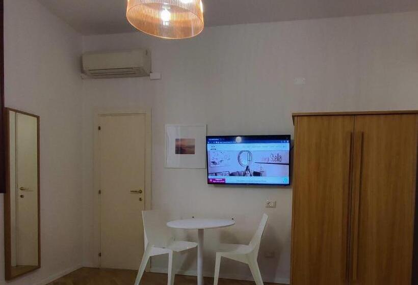 Номер Стандарт, Stella Casabono