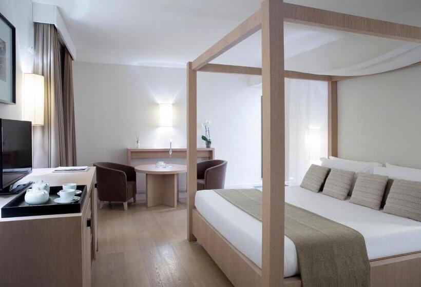 Люкс с гидромассажем, Leonardo Hotel Lago Di Garda   Wellness And Spa