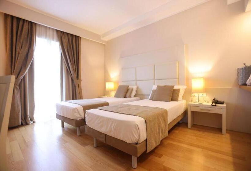 Номер Комфорт, Leonardo Hotel Lago Di Garda   Wellness And Spa