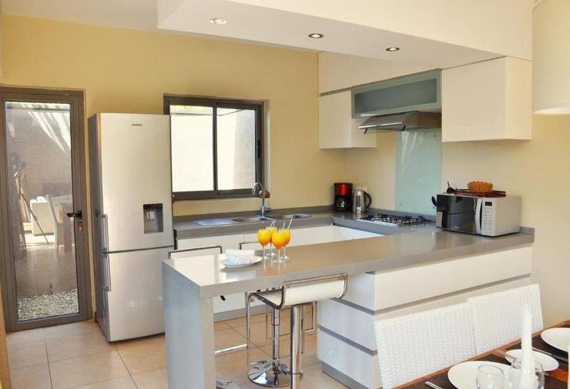 ویلای 3 خوابه, Athena Villas By Evaco