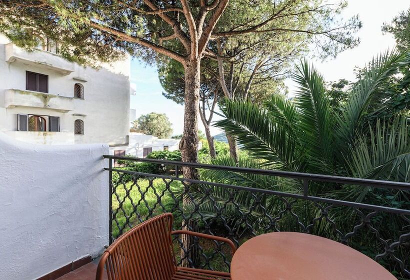 Четырехместный Номер Стандарт, B&b Hotel Ischia San Nicola