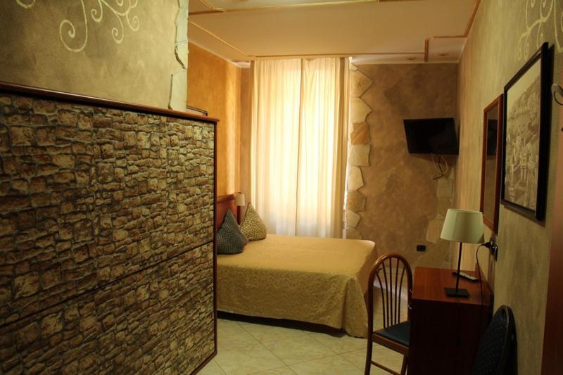 اتاق استاندارد چهار تخته, Albergo Posta