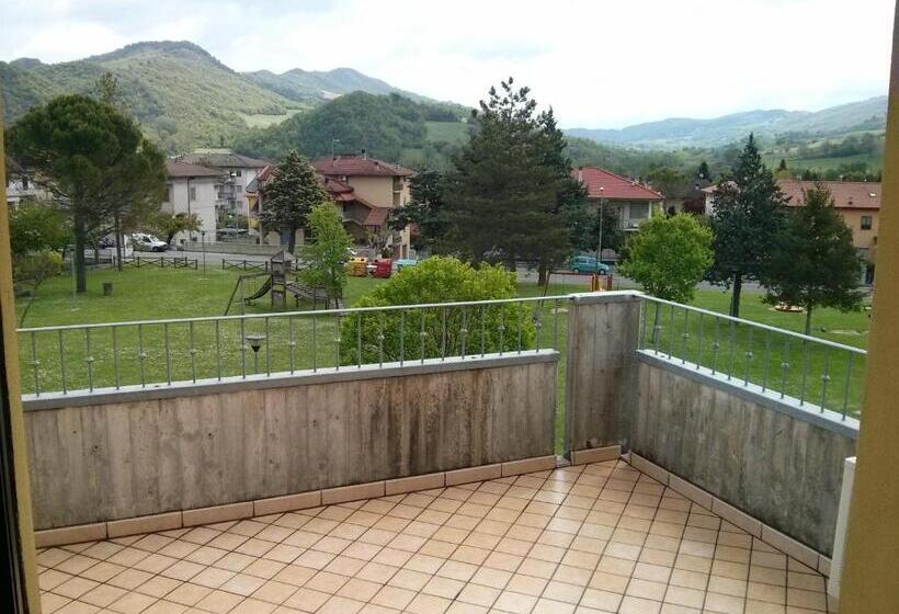 Семейный Номер, Albergo Shine