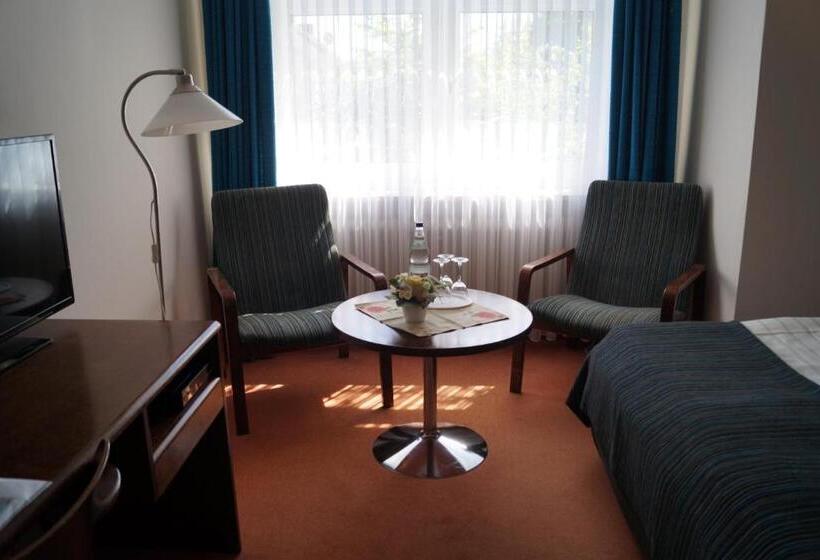اتاق استاندارد سه نفره, Forsthaus St. Hubertus