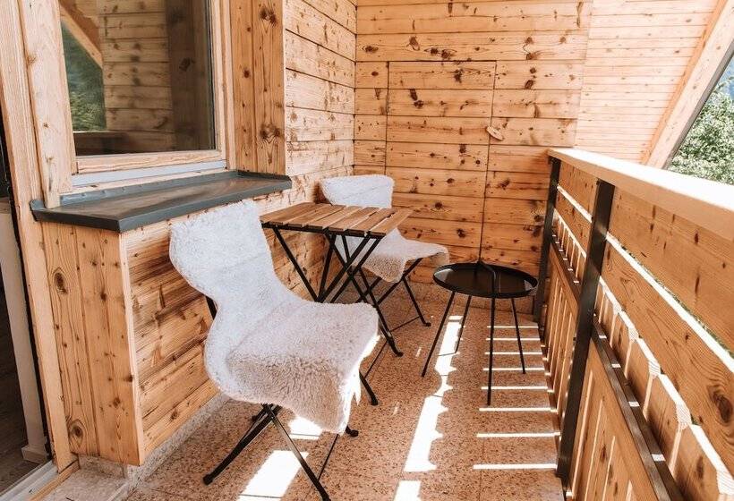استودیو استاندارد با بالکن, Apartmaji Triglav