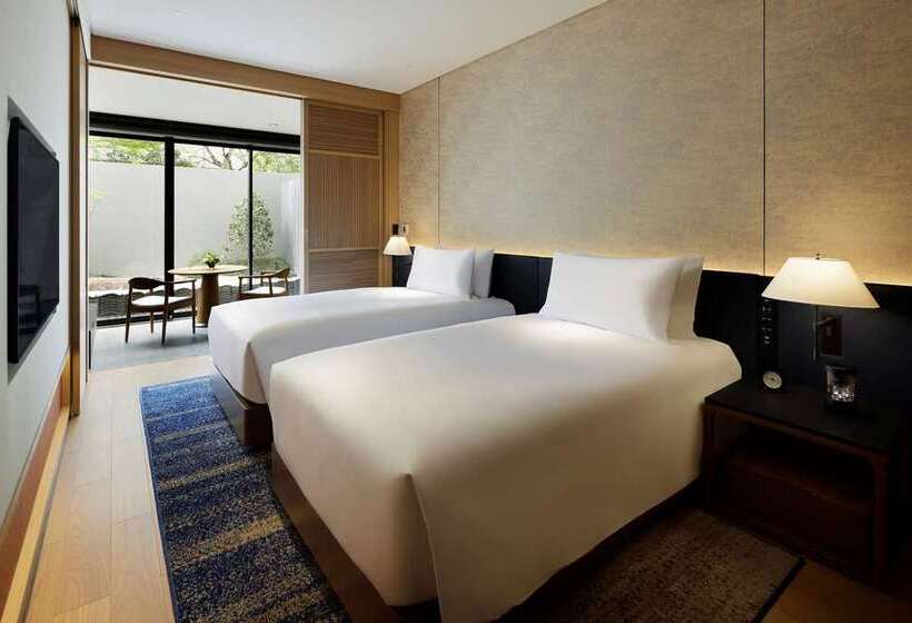 Номер Deluxe Внутренний, Kyukaruizawa Kikyo, Curio Collection By Hilton