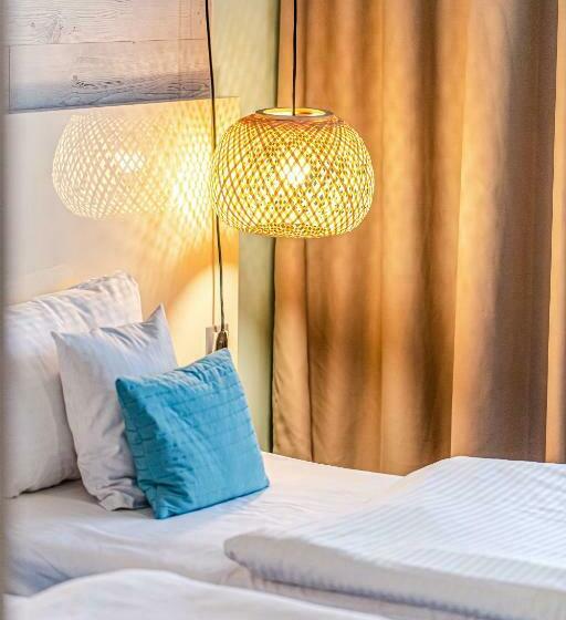 Номер Стандарт, Nobo Hotel   Business