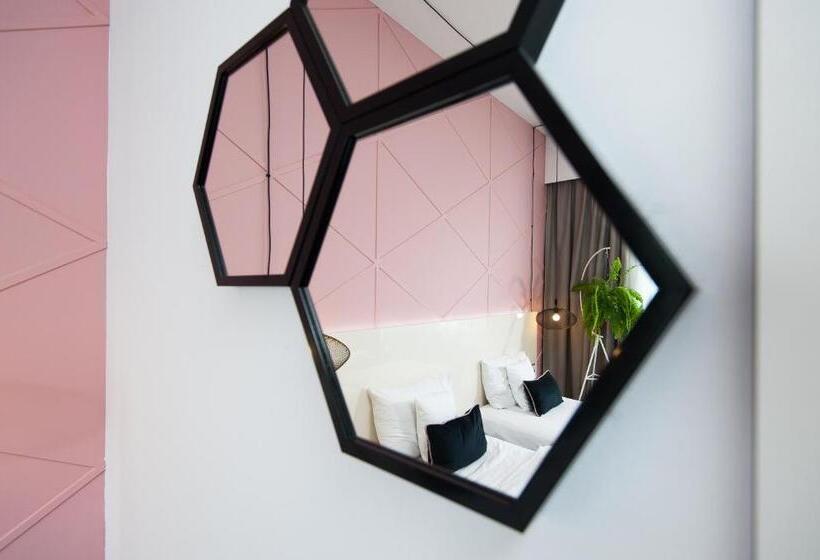 Номер Стандарт, Nobo Hotel   Business