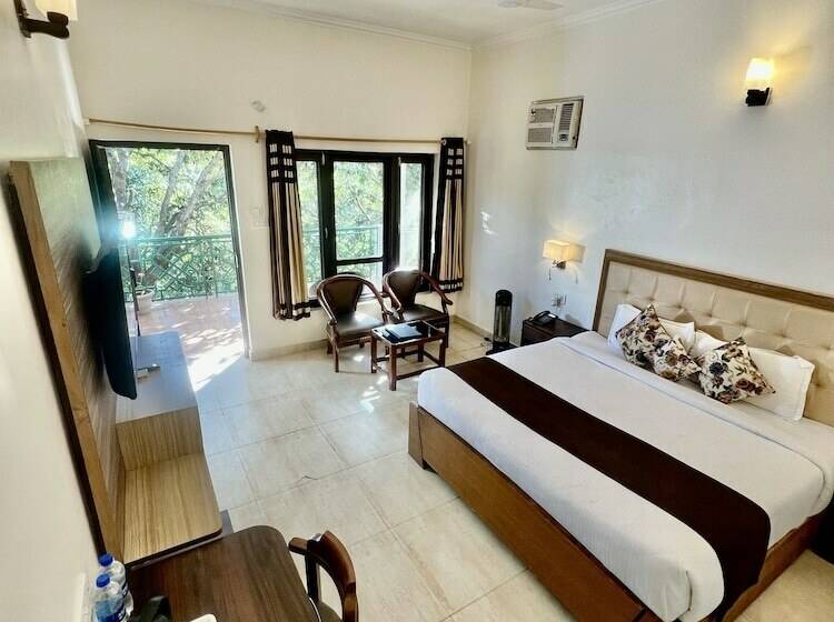 اتاق لوکس, Sea Hawk Hill Resort A Luxury Boutique Resort, 20 Km From Nainital