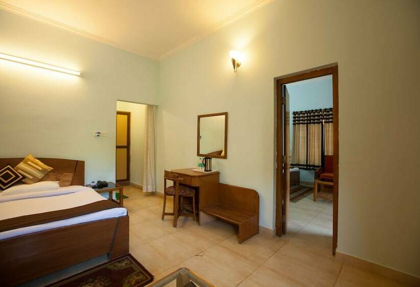اتاق لوکس, Sea Hawk Hill Resort A Luxury Boutique Resort, 20 Km From Nainital