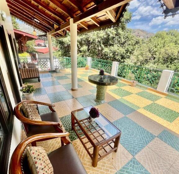 اتاق استاندارد با تخت بزرگ, Sea Hawk Hill Resort A Luxury Boutique Resort, 20 Km From Nainital