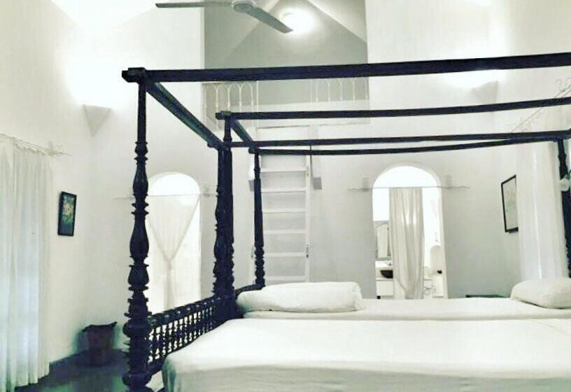 Superior Room with Terrace, Sur La Mer