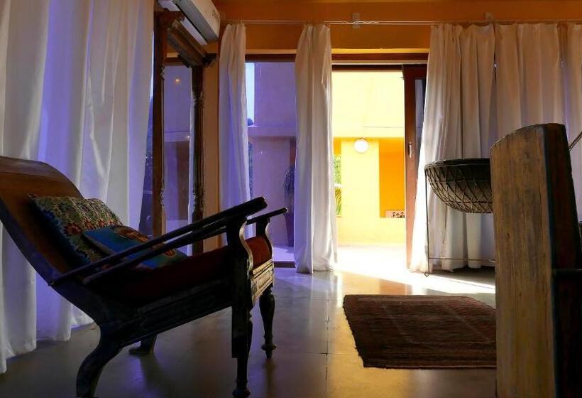 سوئیت پرزیدنت, Sur La Mer