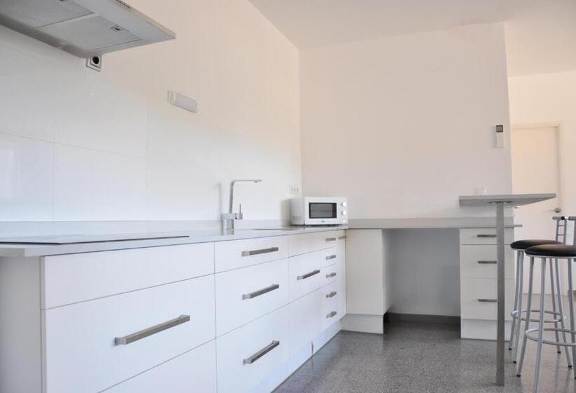 带3个卧室的公寓, Residencia Universitaria Campus De Montilivi