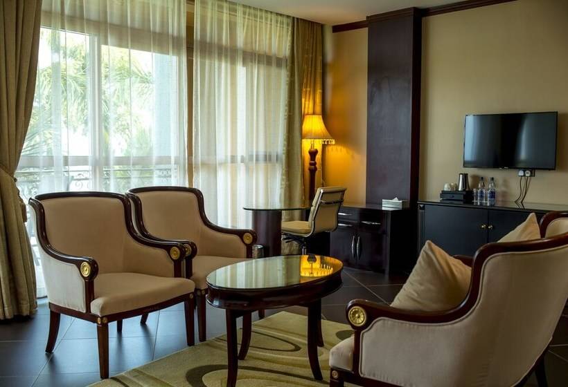 带景观的行政套房, Protea Hotel By Marriott Entebbe